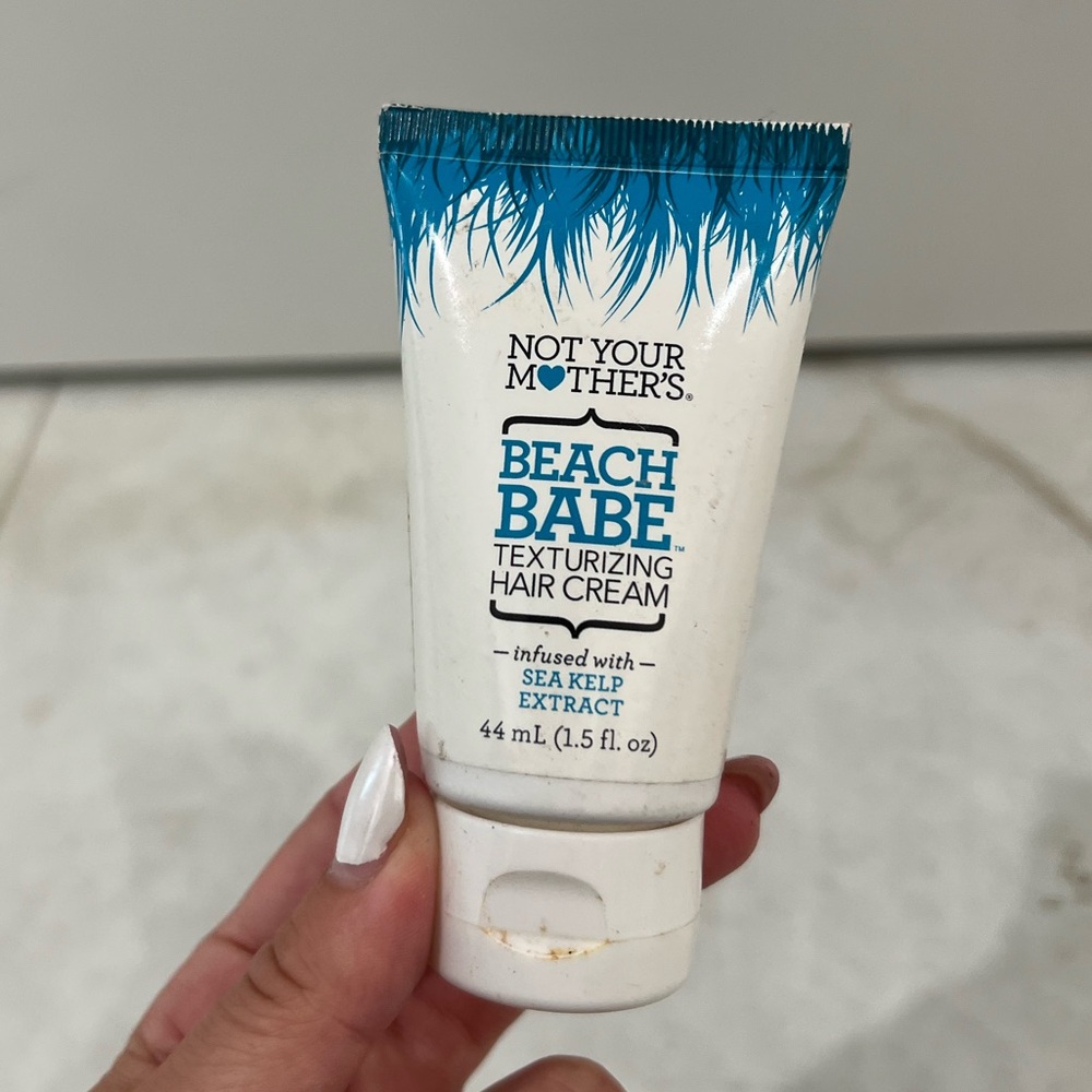 Not Your Mothers Beach Babe Texturizing Hair Cream